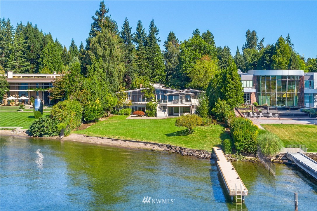 7935 Overlake Dr. W,Medina, WA 98039